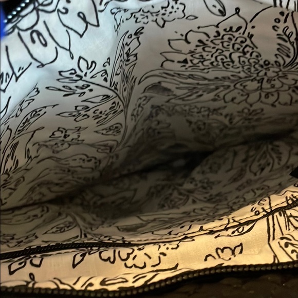 Vera Bradley cross body bag- black - Picture 5 of 6